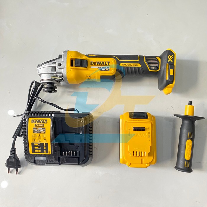 Máy mài dùng pin 18V DeWALT DCG405