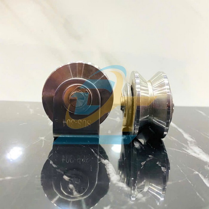 B&aacute;nh xe cửa l&ugrave;a inox 304 r&atilde;nh U 22x48mm