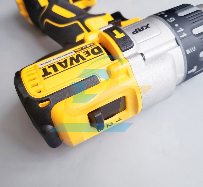 Bộ máy khoan vặn vít dùng pin 18V (5Ah) Dewalt DCD996-KR DCD996-KR DEWALT | Giá rẻ nhất - Công Ty TNHH Thương Mại Dịch Vụ Đạt Tâm