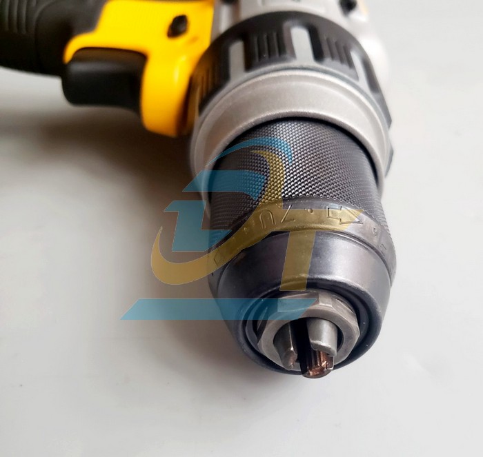 Bộ máy khoan vặn vít dùng pin 18V (5Ah) Dewalt DCD996-KR DCD996-KR DEWALT | Giá rẻ nhất - Công Ty TNHH Thương Mại Dịch Vụ Đạt Tâm