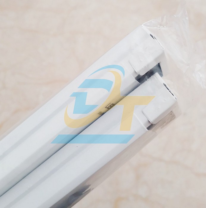 Bóng đèn Led Tube thủy tinh 1.2m 40W kèm máng  China | Giá rẻ nhất - Công Ty TNHH Thương Mại Dịch Vụ Đạt Tâm