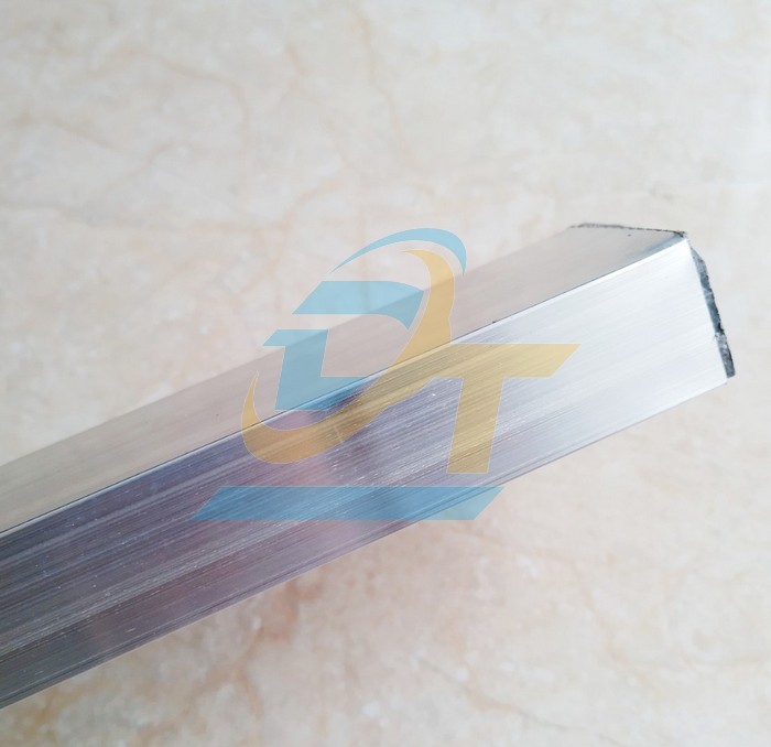 Thước nhôm xây dựng dài 2m  VietNam | Giá rẻ nhất - Công Ty TNHH Thương Mại Dịch Vụ Đạt Tâm
