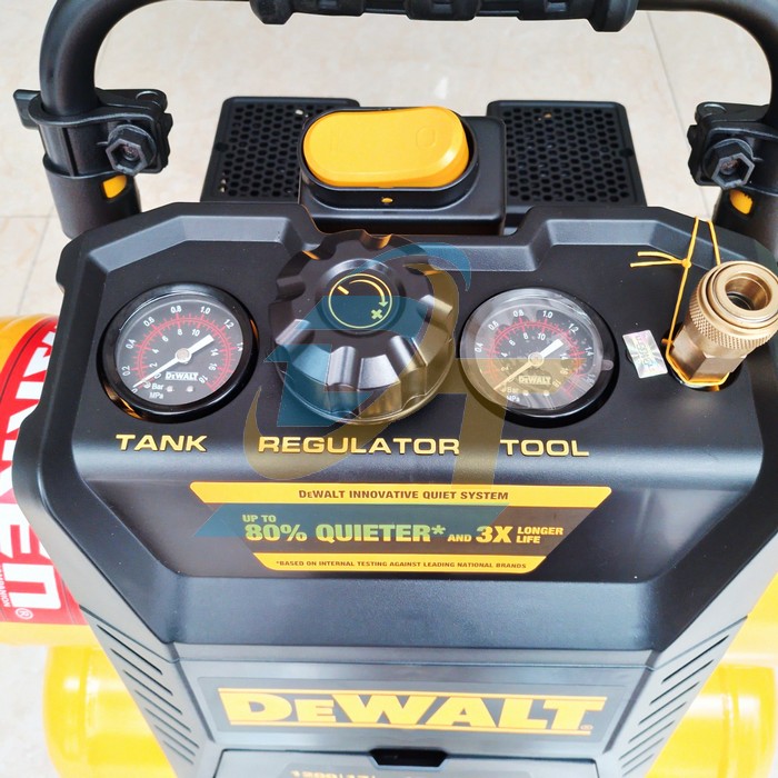 Máy nén khí không dầu 17L Dewalt DXCM3321782  DEWALT | Giá rẻ nhất - Công Ty TNHH Thương Mại Dịch Vụ Đạt Tâm