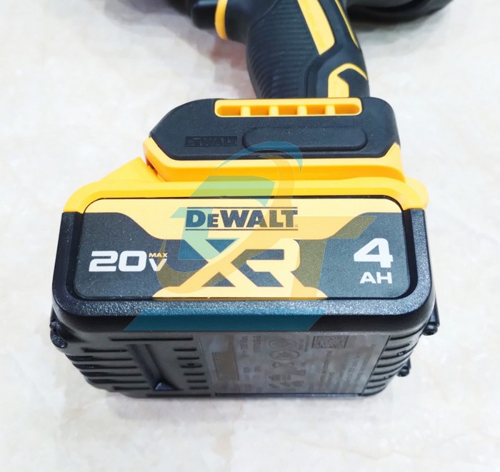 Máy siết bu lông dùng pin 20V Dewalt DCF900M2  DEWALT | Giá rẻ nhất - Công Ty TNHH Thương Mại Dịch Vụ Đạt Tâm