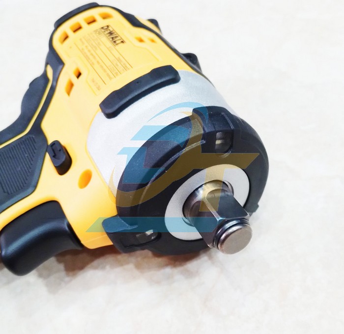 Máy siết bulong dùng pin 20V Dewalt DCF911D2 (Kèm 2 pin 2.0Ah + 1 Sạc)  DEWALT | Giá rẻ nhất - Công Ty TNHH Thương Mại Dịch Vụ Đạt Tâm