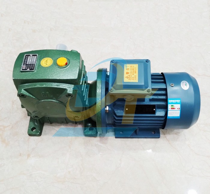 Mô tơ giảm tốc 3P 1.1kW 1.5HP 220/380V 4 cực điện  VietNam | Giá rẻ nhất - Công Ty TNHH Thương Mại Dịch Vụ Đạt Tâm