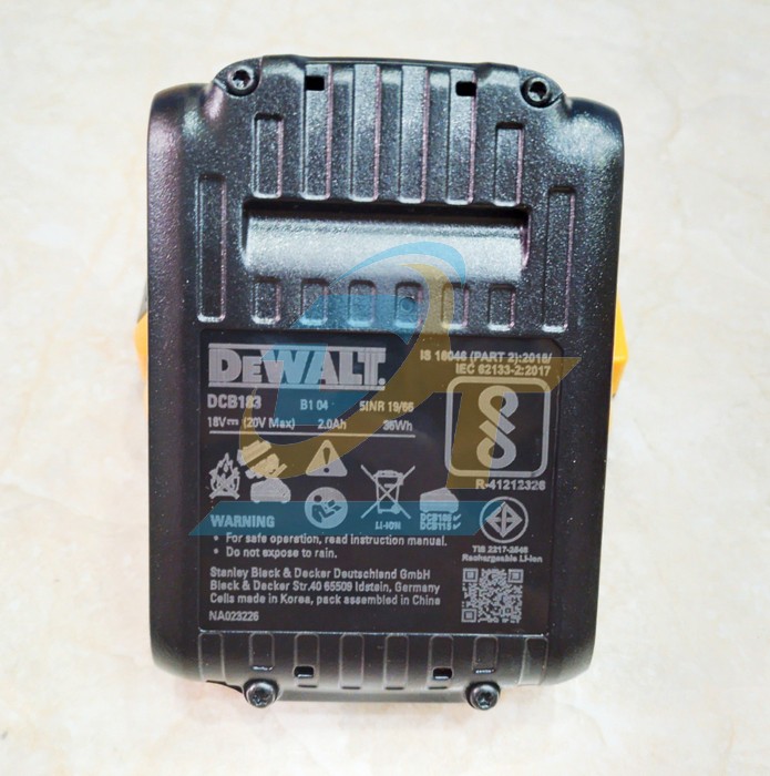 Máy khoan dùng pin 18V Dewalt DCD796D2 (Kèm 2 pin 2.0Ah + 1 Sạc)  DEWALT | Giá rẻ nhất - Công Ty TNHH Thương Mại Dịch Vụ Đạt Tâm