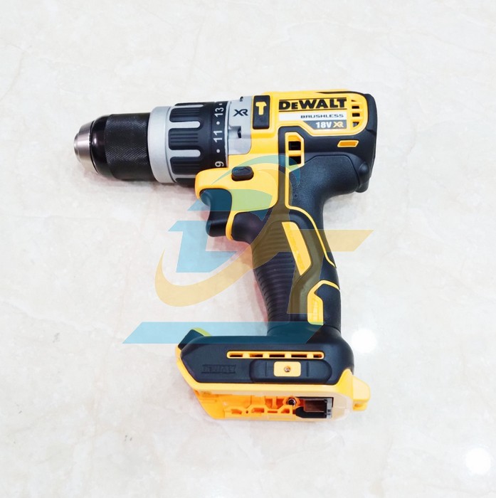 Máy khoan dùng pin 18V Dewalt DCD796D2 (Kèm 2 pin 2.0Ah + 1 Sạc)  DEWALT | Giá rẻ nhất - Công Ty TNHH Thương Mại Dịch Vụ Đạt Tâm