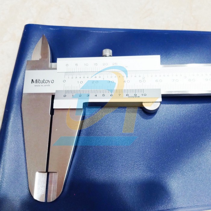 Thước cặp cơ khí 0-300mm Mitutoyo 530-119 530-119 Mitutoyo | Giá rẻ nhất - Công Ty TNHH Thương Mại Dịch Vụ Đạt Tâm