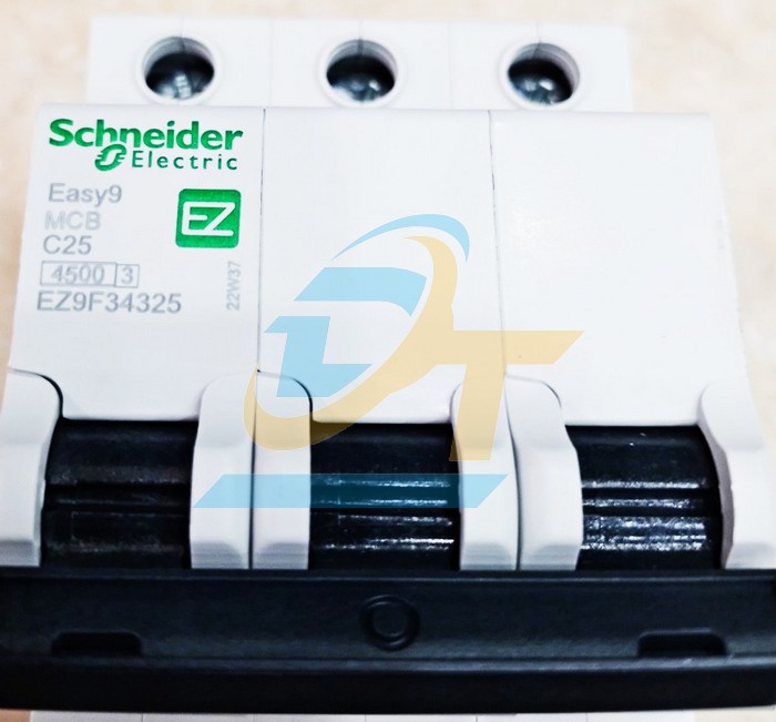 Cầu dao tự động MCB Easy9 3P 25A 4.5kA Schneider EZ9F34325  SCHNEIDER | Giá rẻ nhất - Công Ty TNHH Thương Mại Dịch Vụ Đạt Tâm